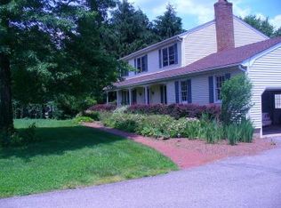 123 Johanna Farms Rd, Ringoes, NJ 08551