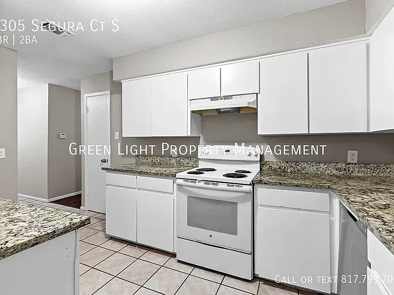 4305 Segura Ct S — Photo 19