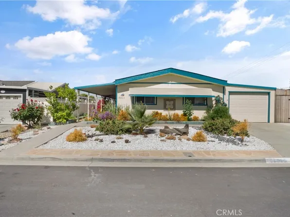 26069 Phoenix Palm Dr, Homeland, CA 92548