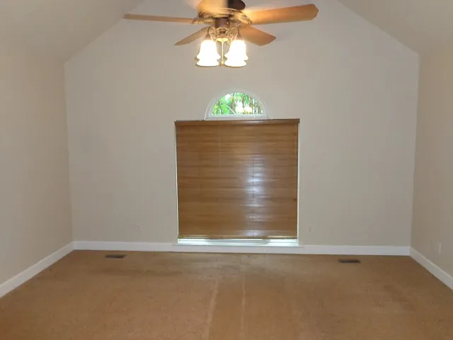 639 Glenties Dr — Photo 8