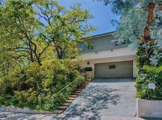 469 N Greencraig Rd, Los Angeles, CA 90049