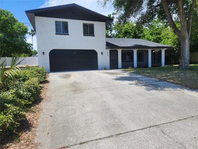 852 Pinewood St, Daytona Beach, FL, 32117