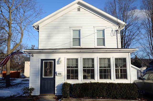 1st image of 509 Pine St