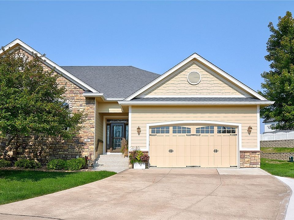 1st image of 7685 Escalade Ct