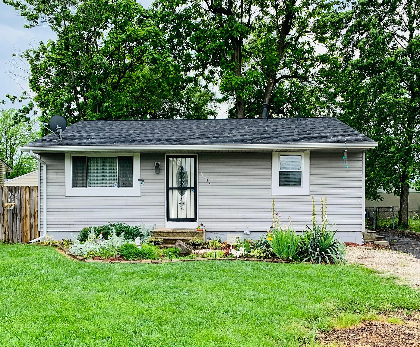 3135 Parsons Ave photo 1
