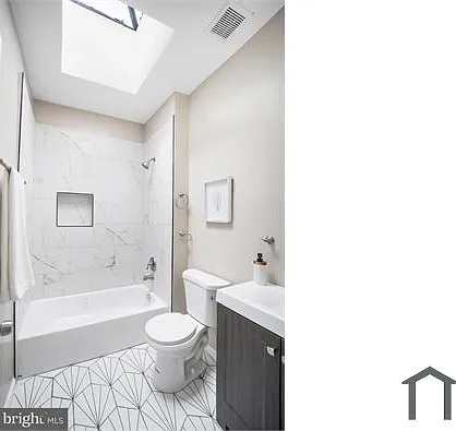 2402 Presbury St — Photo 18