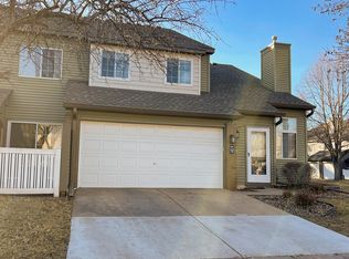 9925 Russell Ave N APT 12, Brooklyn Park, MN 55444