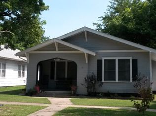 823 E 16th St, Ada, OK 74820