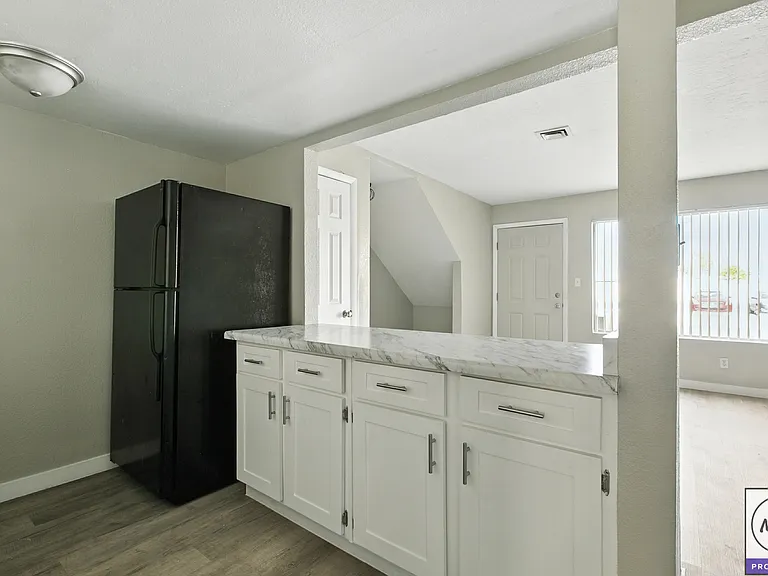 Avante Pointe — Photo 31