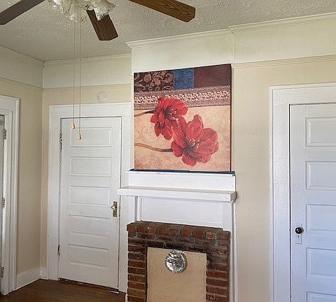 4th image of 102 Corinth Rd