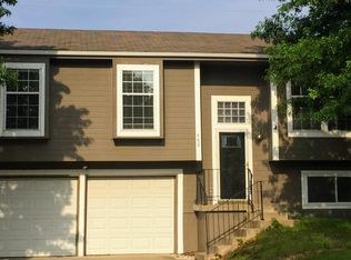 482 N Birch St, Gardner, KS 66030