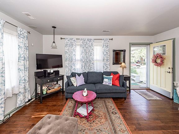 5th image of 9008 Timber St