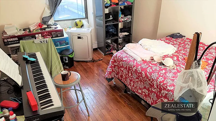 Rented by ZealEstate Group Inc | media 48