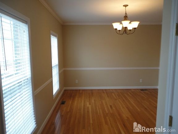 2nd image of 221 Stoney Dr
