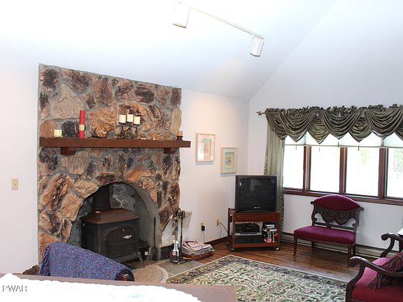 2nd image of 181 Parkwood Dr Lot 182