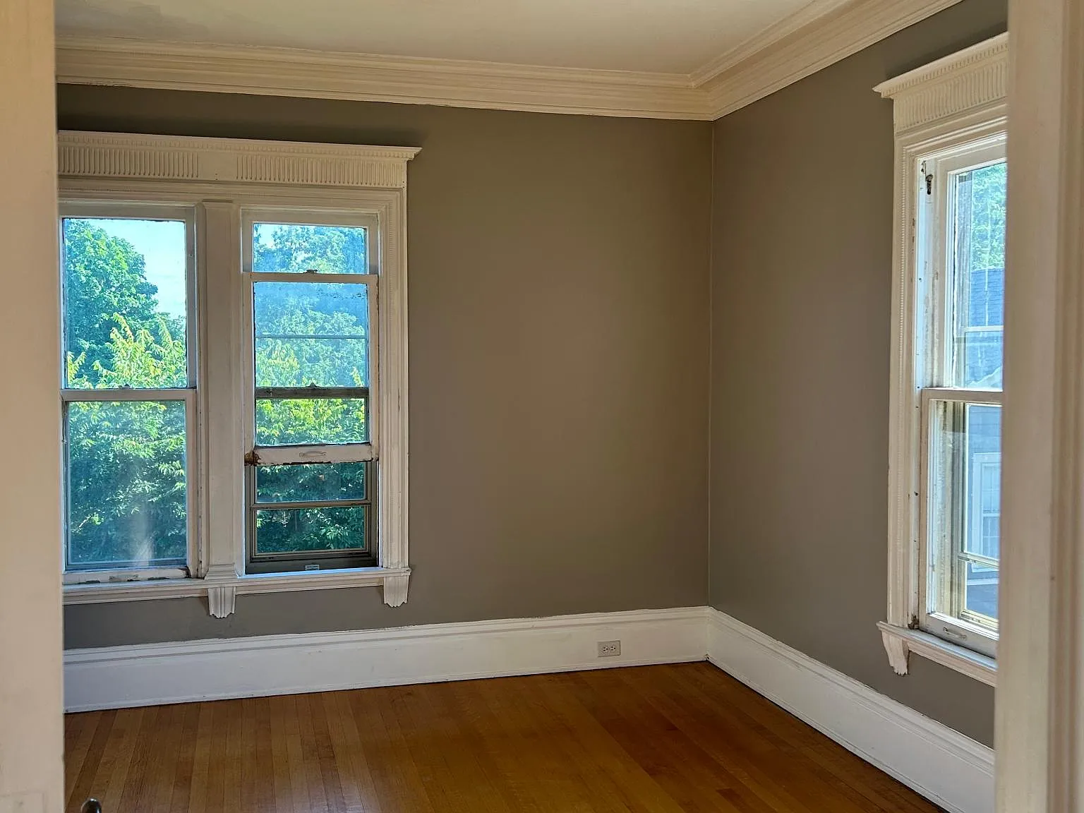 424 Fulton Street E — Photo 4