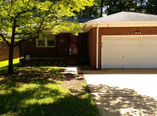 1144 Laurel Ave, Chesapeake, VA 23325