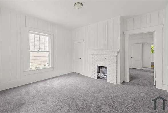 4813 Court S — Photo 10