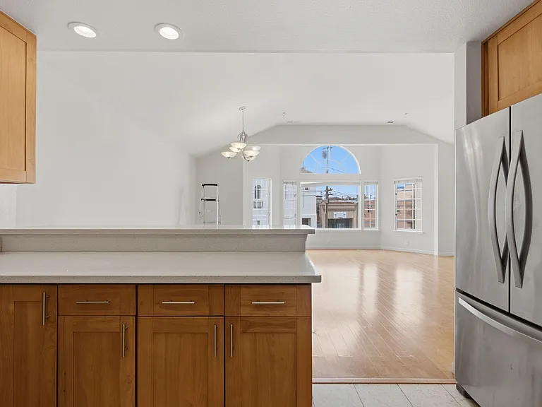 67 Wellington Ave — Photo 8