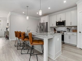 120 Ridgeline Dr, Waynesboro, VA 22980