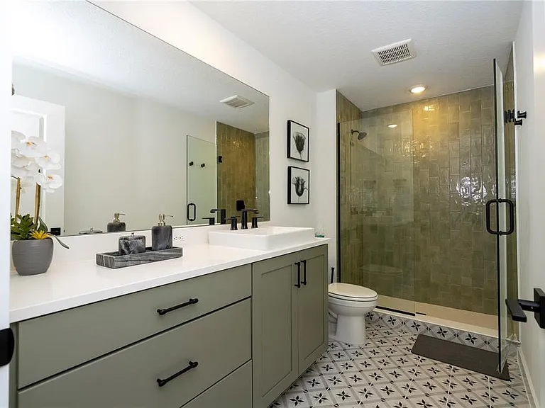 2184 Broadbrook Dr — Photo 66