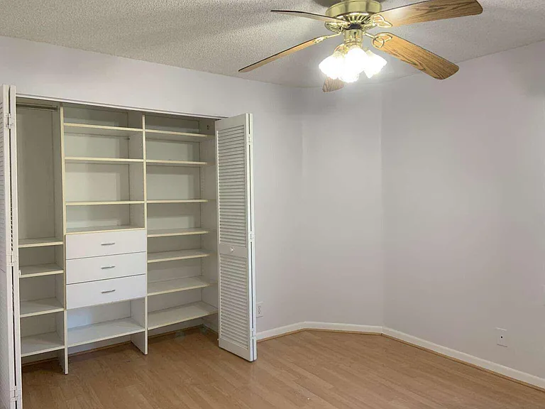 856 Stanton Dr — Photo 15
