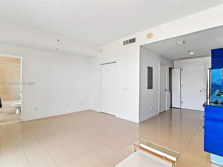 60 SW 13th St #1619 — Photo 8