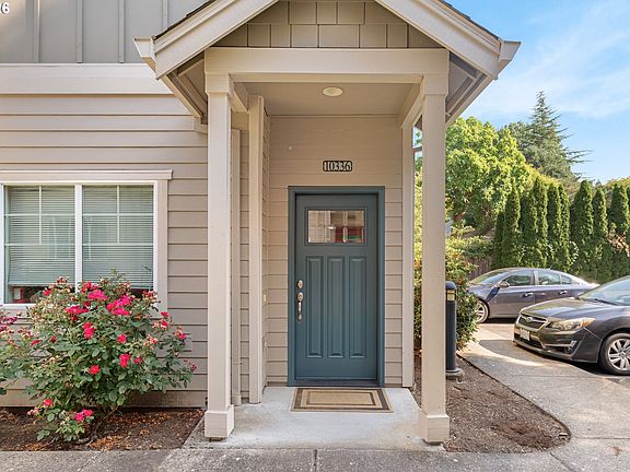 2nd image of 10336 SW Hollyridge Ln