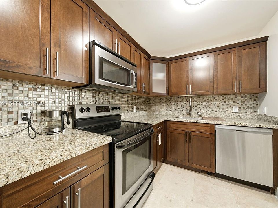 1st image of 3440 NE 192nd St #1P-A