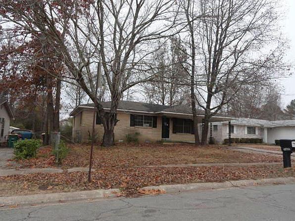 2nd image of 5600 McClellan Dr