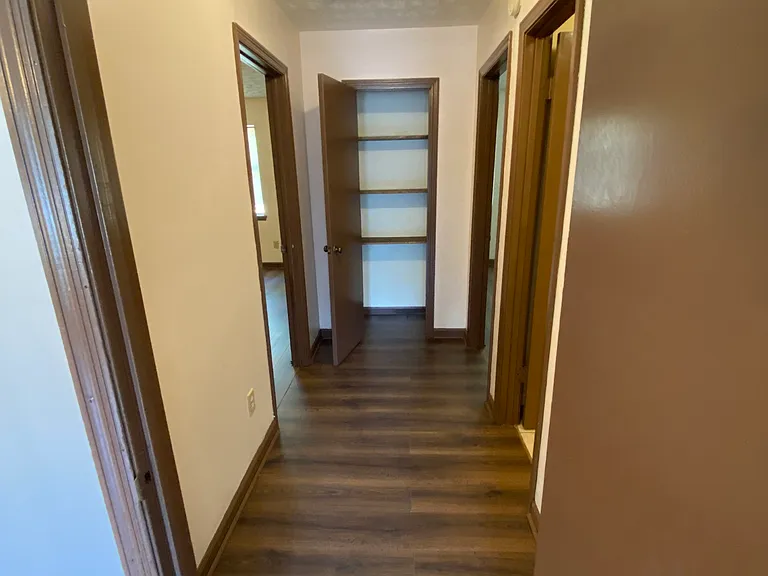 129 Tanglewood Dr #B — Photo 8
