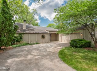 3601 Buckthorn Ln, Downers Grove, IL 60515