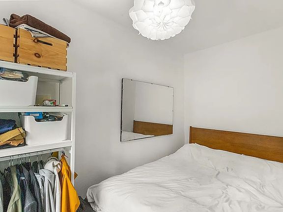 5th image of 156 Macon St #3B