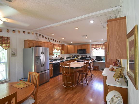 3rd image of 1350 Asbury Road