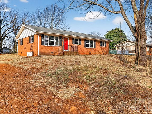 2nd image of 167 Short Rd