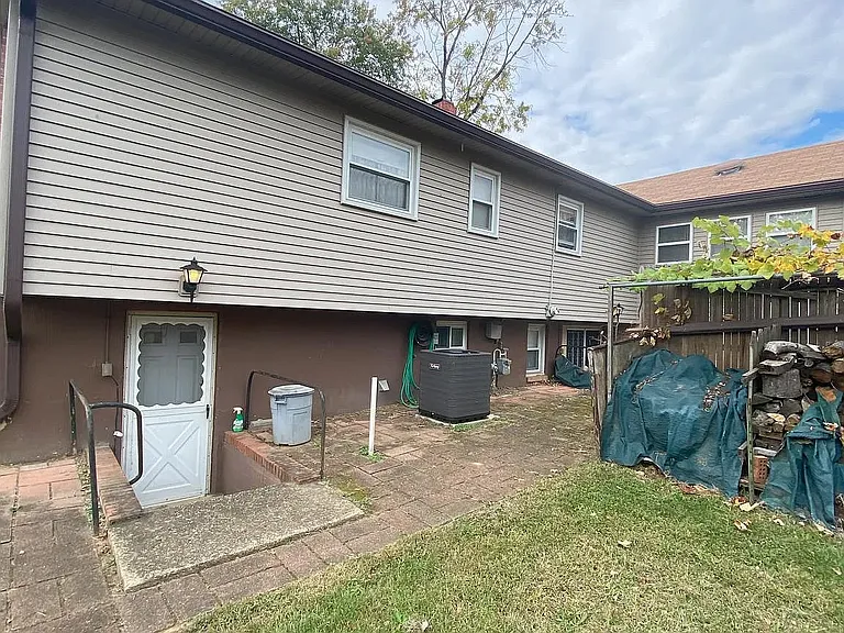 14007 Franklin St — Photo 21