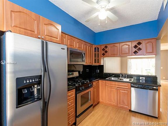4th image of 11031 Conch Ct #11031