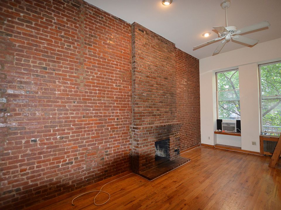 2nd image of 48 W 76th St APT 1A
