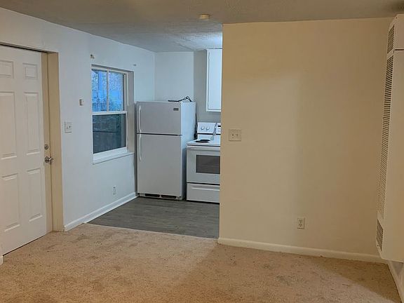 2nd image of 426 E 13th Ave APT B