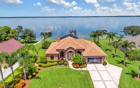 1st image of 574 Sunset Pointe Dr