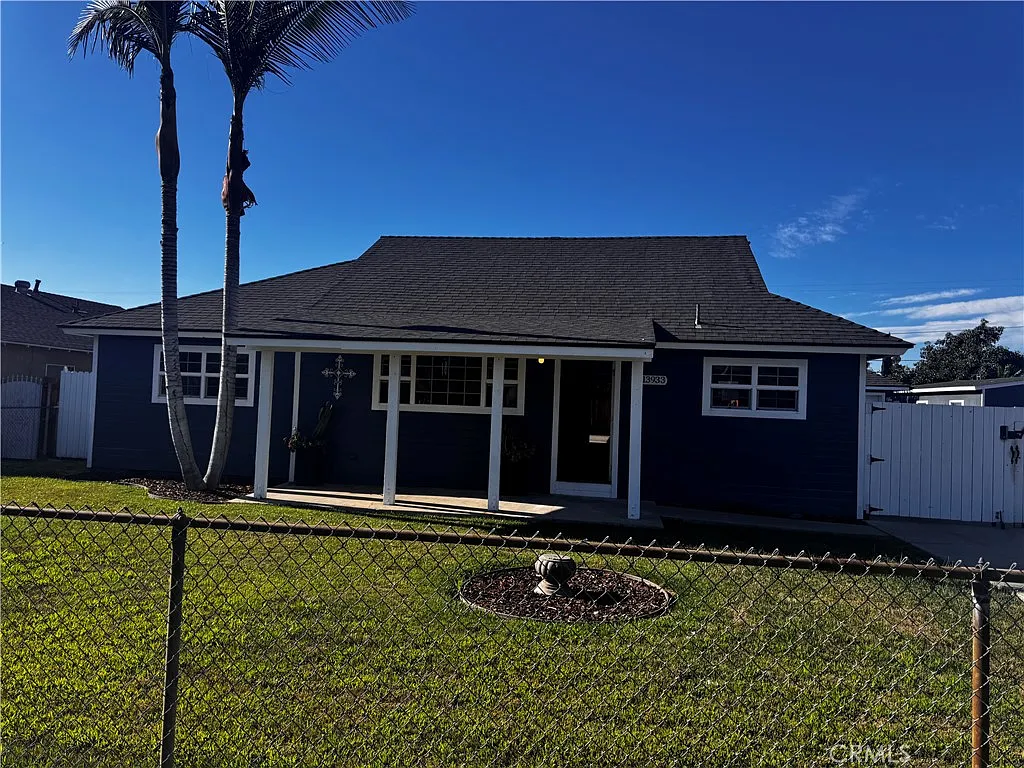 3 bed, 1654 sqft, $4,500 — Photo 1