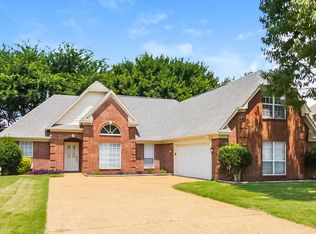2346 Kindlewood Dr, Southaven, MS 38672