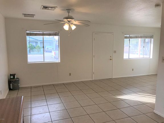 5th image of 542 W Manor Dr