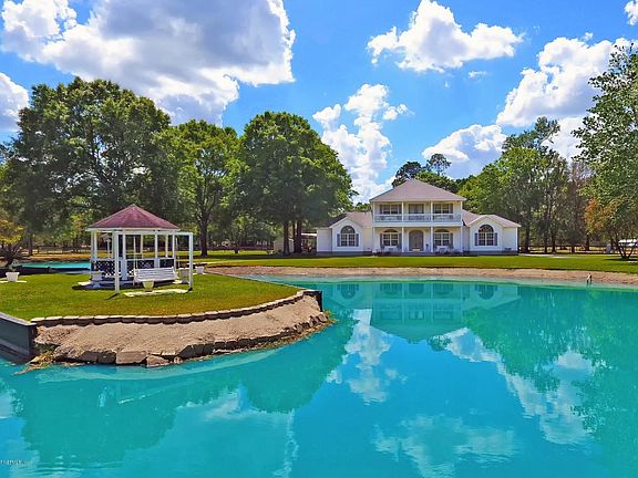 8070 Plantation Rd-2