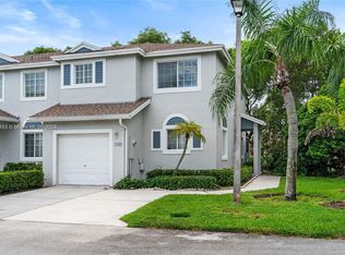 1162 SW 44th Ave, Deerfield Beach, FL 33442