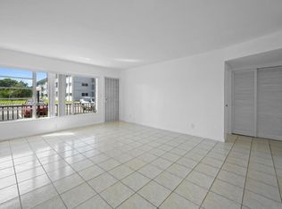 1400 NE 169th St APT 115, Miami, FL 33162