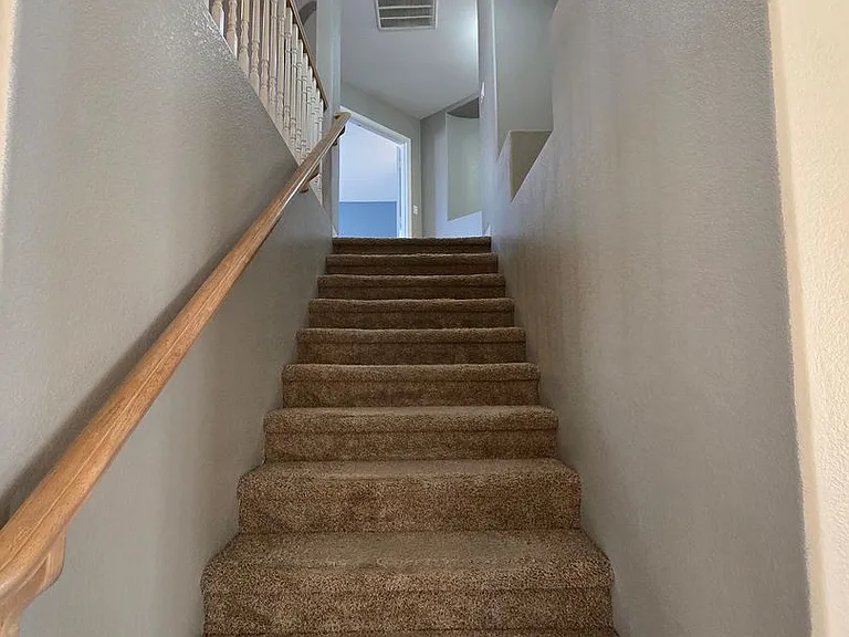 8244 W Gilmore Ave — Photo 26