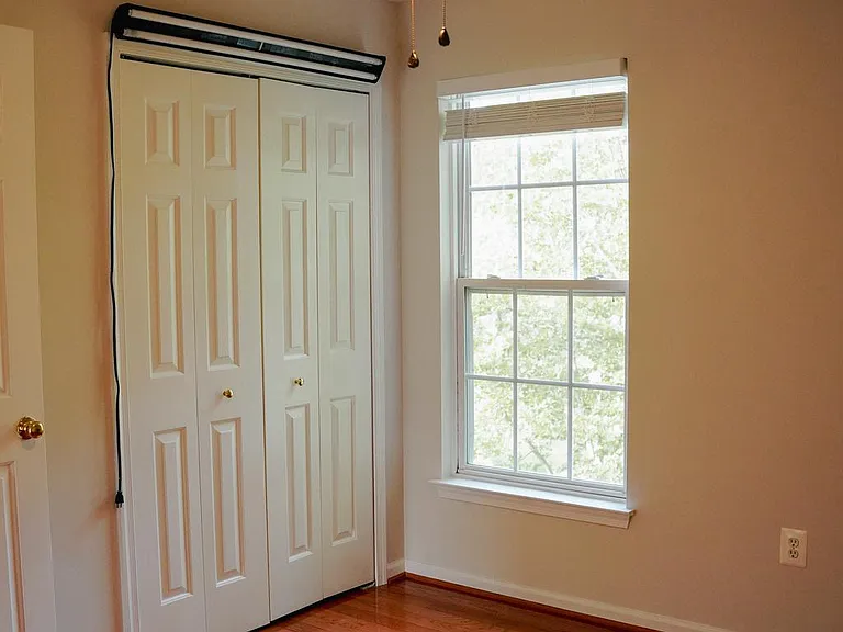 9013 Melody Dr — Photo 10