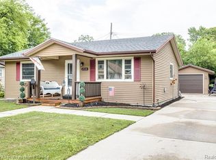 2528 Maple St, Port Huron, MI 48060