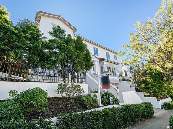 3rd image of 1283 Portola Dr